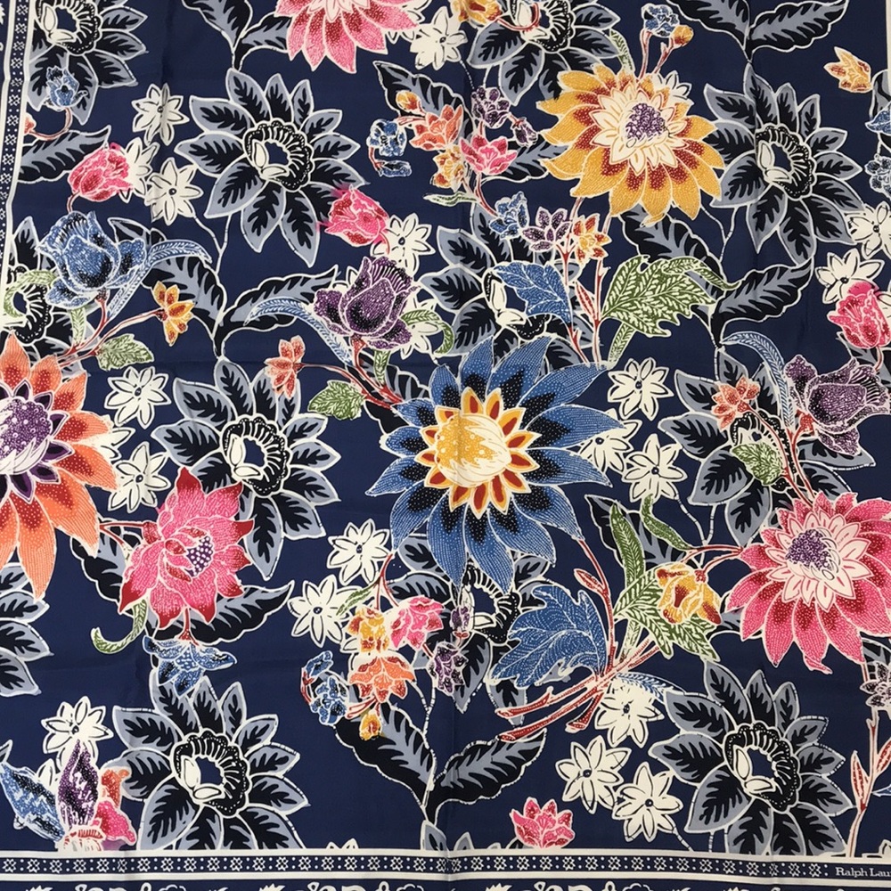 Ralph Lauren Floral Patterned Scarf - Picture 3 of 7